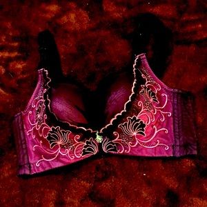 Butterfly bra